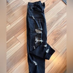 Amazon diseased jeans. Black. Size M. Fits like a size 8/10.